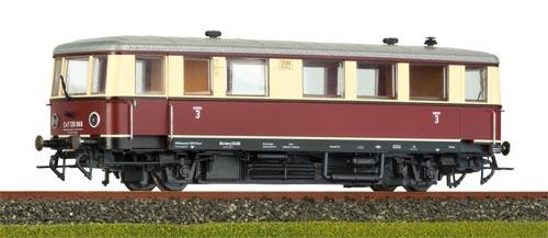 Railbus VT 135<br /><a href='images/pictures/Sachsenmodelle/73126.jpg' target='_blank'>Full size image</a>